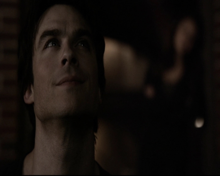 VampireDiariesWorld-dot-org_5x18ResidentEvil1232.jpg