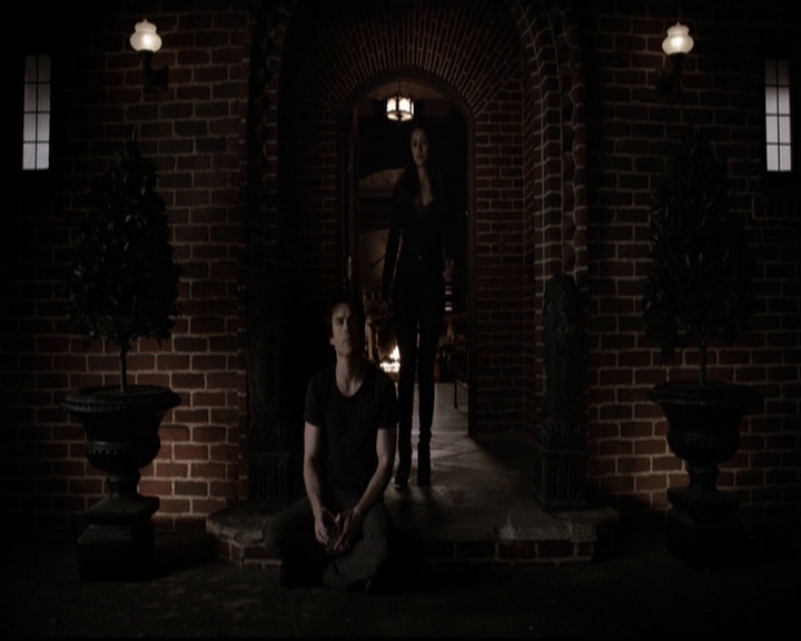 VampireDiariesWorld-dot-org_5x18ResidentEvil1236.jpg