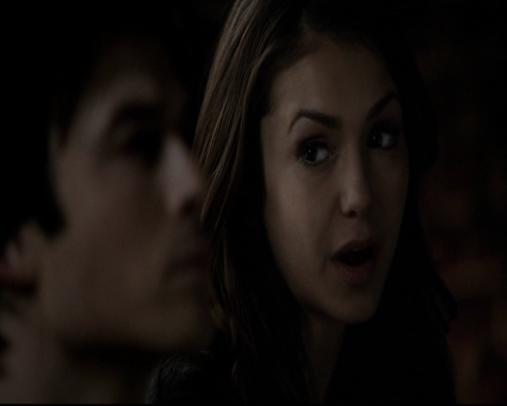 VampireDiariesWorld-dot-org_5x18ResidentEvil1250.jpg