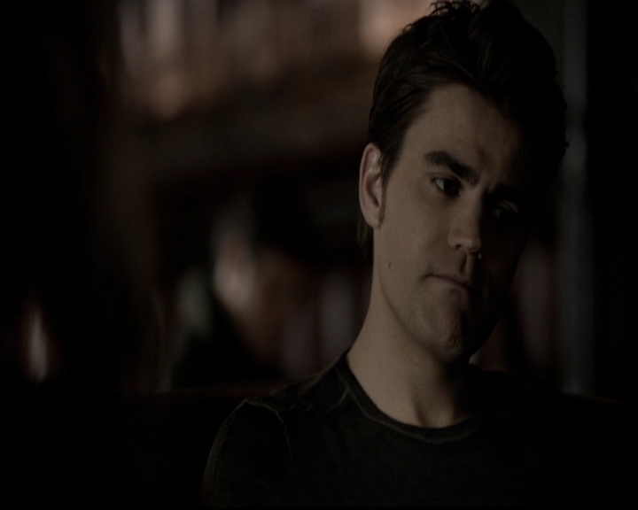 VampireDiariesWorld-dot-org_5x19ManOnFire0106.jpg