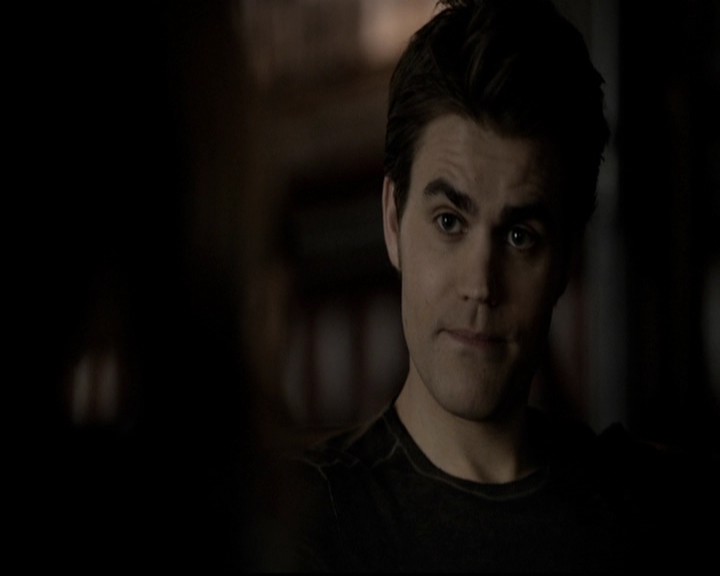 VampireDiariesWorld-dot-org_5x19ManOnFire0109.jpg