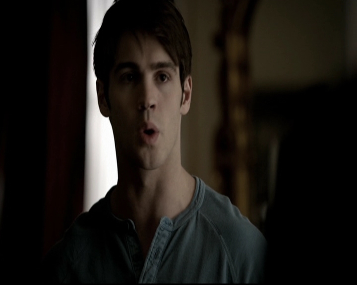 VampireDiariesWorld-dot-org_5x19ManOnFire0188.jpg