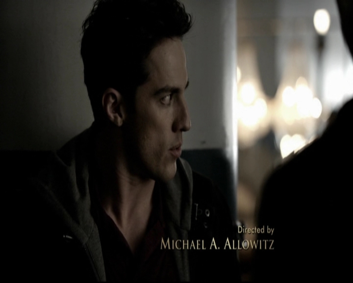 VampireDiariesWorld-dot-org_5x19ManOnFire0259.jpg