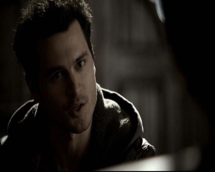 VampireDiariesWorld-dot-org_5x19ManOnFire0415.jpg