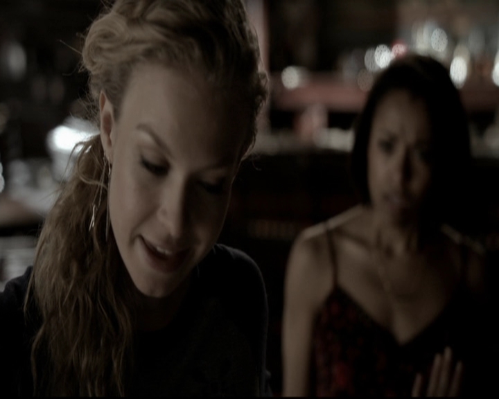 VampireDiariesWorld-dot-org_5x19ManOnFire0502.jpg