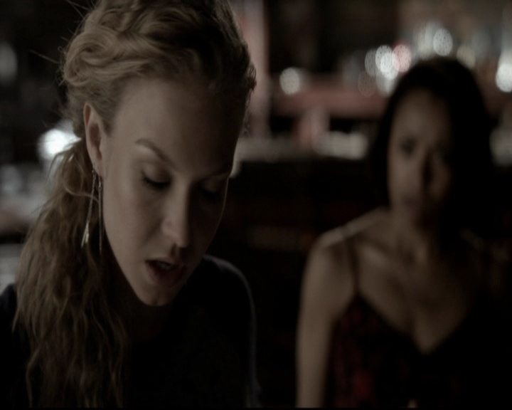 VampireDiariesWorld-dot-org_5x19ManOnFire0503.jpg