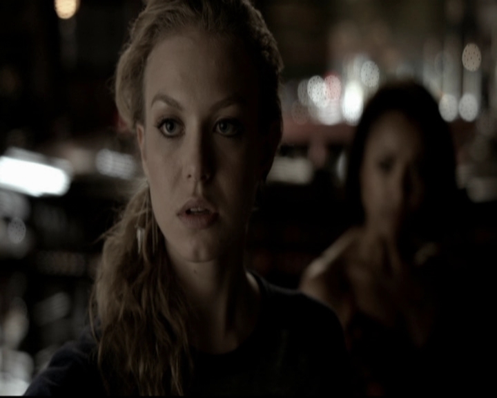 VampireDiariesWorld-dot-org_5x19ManOnFire0514.jpg