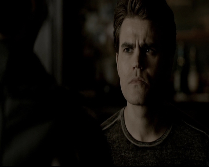 VampireDiariesWorld-dot-org_5x19ManOnFire0618.jpg