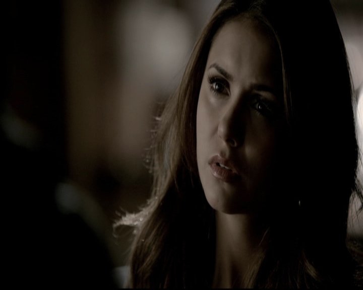 VampireDiariesWorld-dot-org_5x19ManOnFire0632.jpg