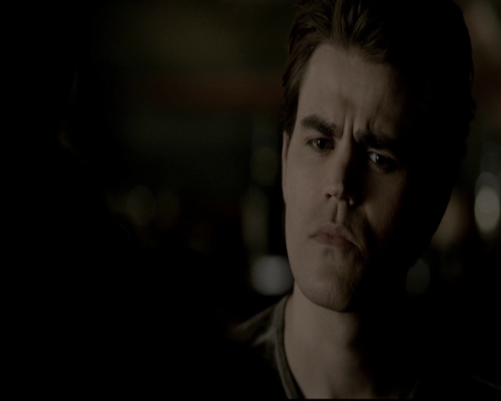 VampireDiariesWorld-dot-org_5x19ManOnFire0633.jpg