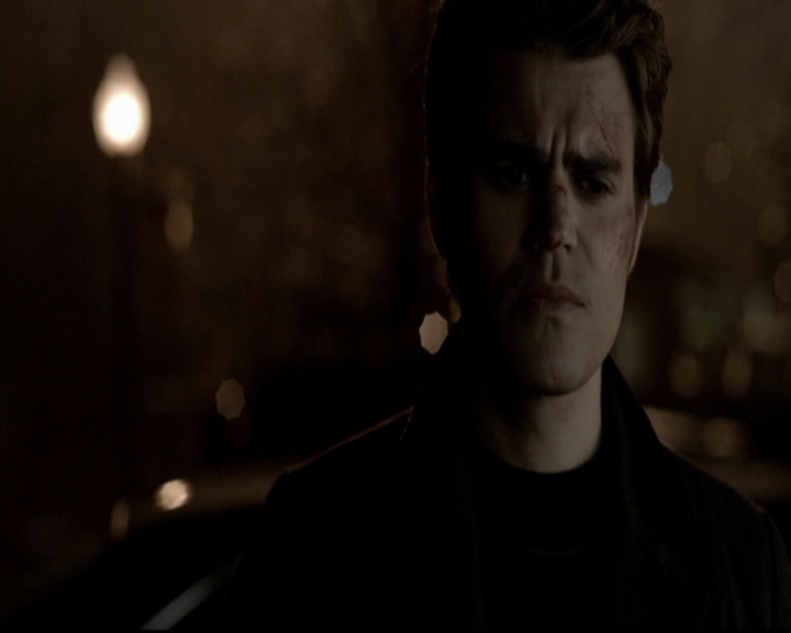 VampireDiariesWorld-dot-org_5x19ManOnFire1821.jpg