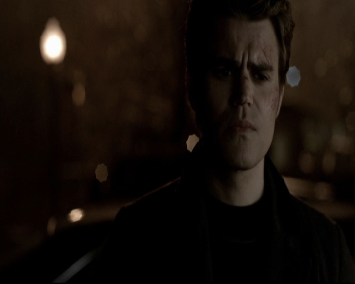 VampireDiariesWorld-dot-org_5x19ManOnFire1822.jpg