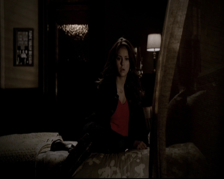 VampireDiariesWorld-dot-org_5x19ManOnFire1861.jpg