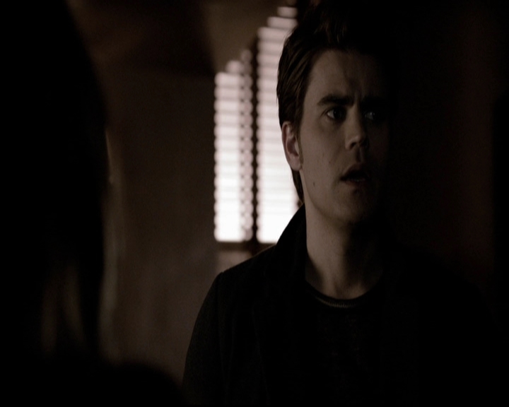 VampireDiariesWorld-dot-org_5x19ManOnFire1880.jpg