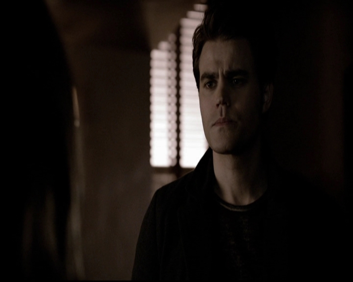 VampireDiariesWorld-dot-org_5x19ManOnFire1882.jpg