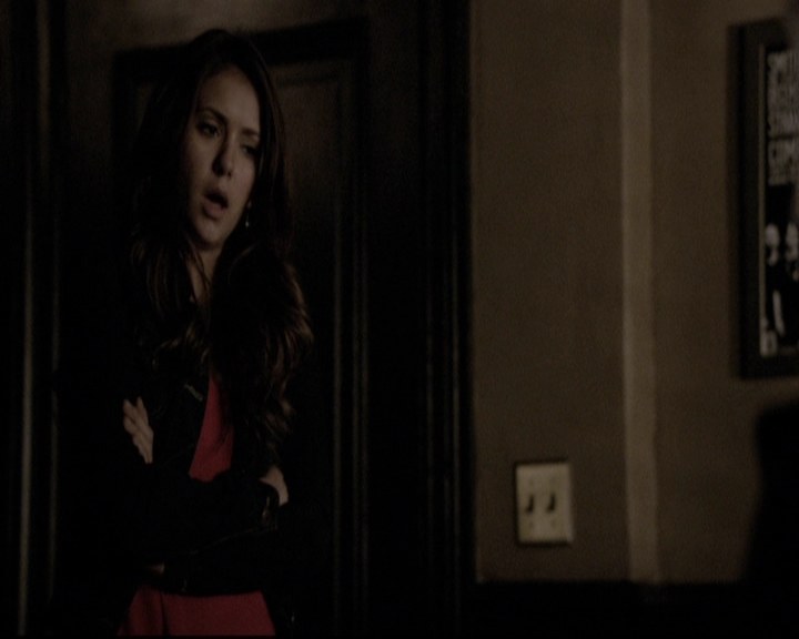 VampireDiariesWorld-dot-org_5x19ManOnFire1890.jpg