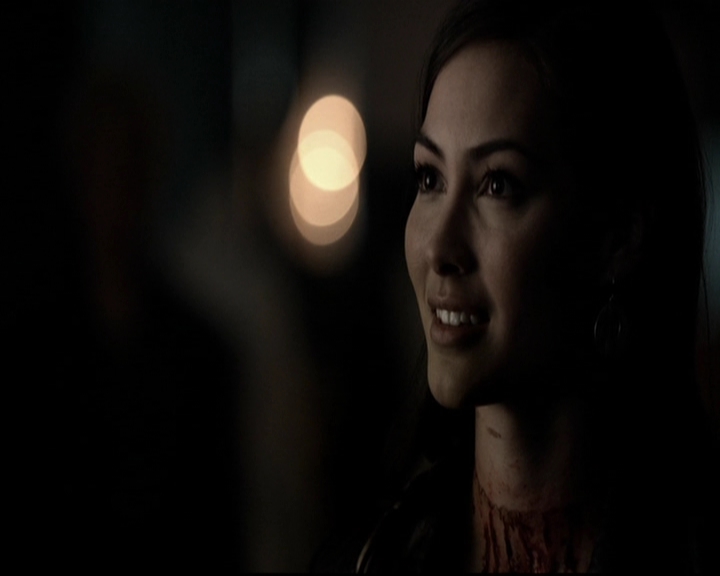 VampireDiariesWorld-dot-org_5x19ManOnFire2061.jpg