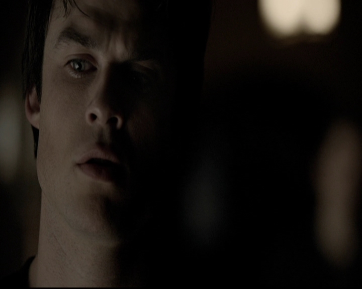 VampireDiariesWorld-dot-org_5x19ManOnFire2111.jpg