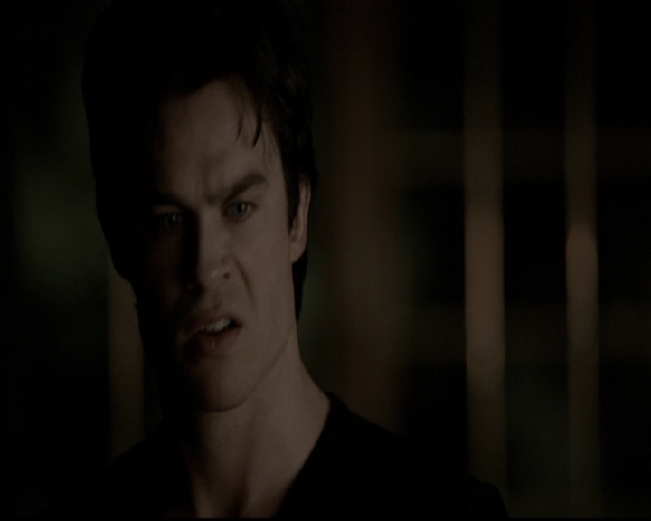 VampireDiariesWorld-dot-org_5x19ManOnFire2129.jpg