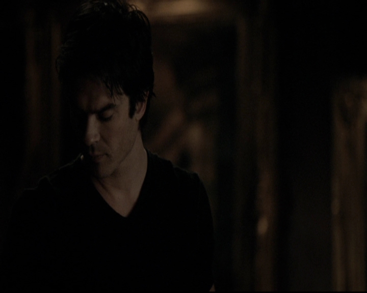 VampireDiariesWorld-dot-org_5x19ManOnFire2149.jpg