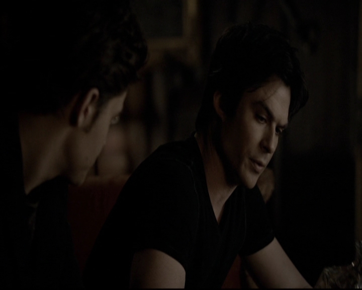 VampireDiariesWorld-dot-org_5x19ManOnFire2160.jpg