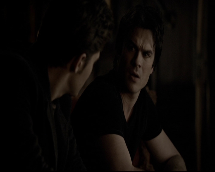 VampireDiariesWorld-dot-org_5x19ManOnFire2173.jpg