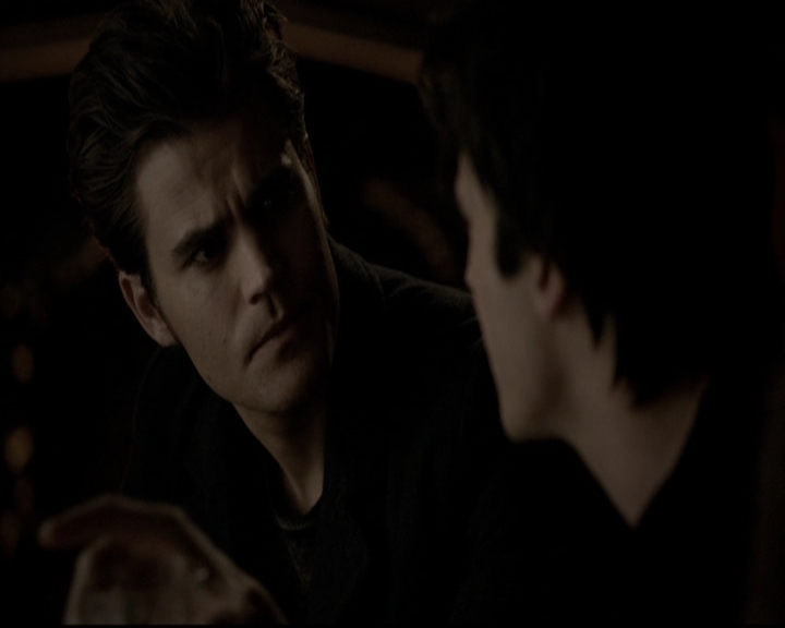 VampireDiariesWorld-dot-org_5x19ManOnFire2182.jpg