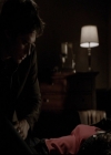 VampireDiariesWorld-dot-org_5x19ManOnFire1834.jpg