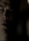 VampireDiariesWorld-dot-org_5x19ManOnFire2110.jpg