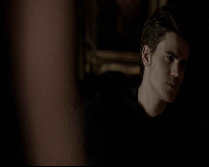 VampireDiariesWorld-dot-org_5x20WhatLiesBeneath0222.jpg