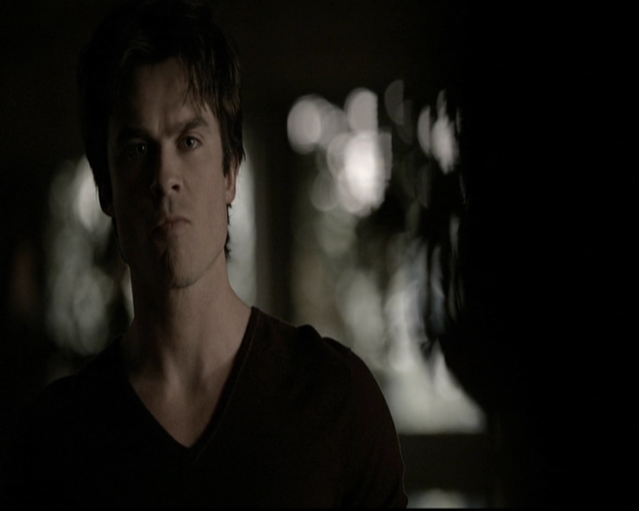 VampireDiariesWorld-dot-org_5x20WhatLiesBeneath0225.jpg