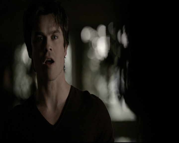 VampireDiariesWorld-dot-org_5x20WhatLiesBeneath0226.jpg