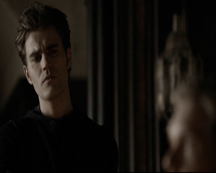 VampireDiariesWorld-dot-org_5x20WhatLiesBeneath0232.jpg