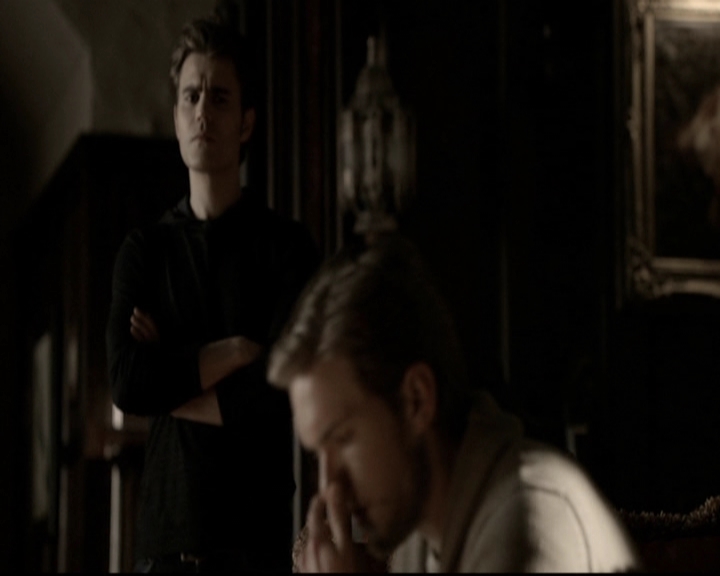 VampireDiariesWorld-dot-org_5x20WhatLiesBeneath0235.jpg