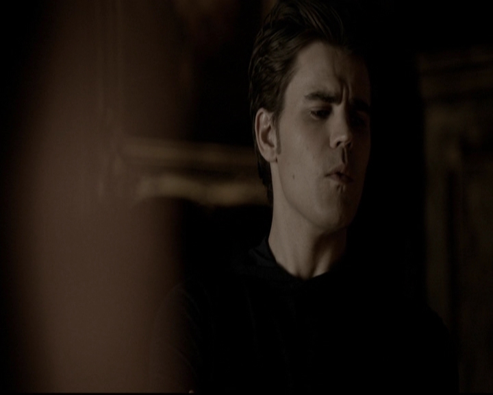 VampireDiariesWorld-dot-org_5x20WhatLiesBeneath0244.jpg