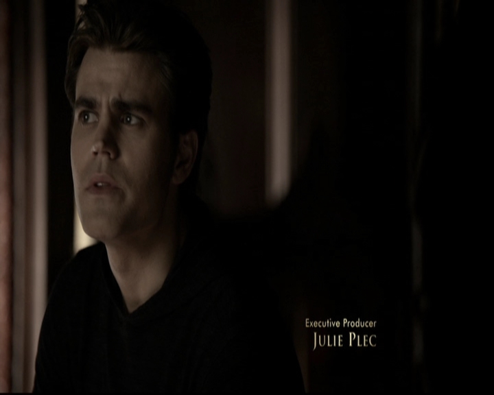 VampireDiariesWorld-dot-org_5x20WhatLiesBeneath0299.jpg