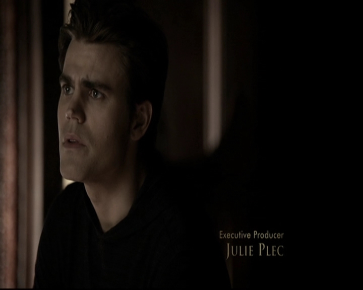 VampireDiariesWorld-dot-org_5x20WhatLiesBeneath0300.jpg