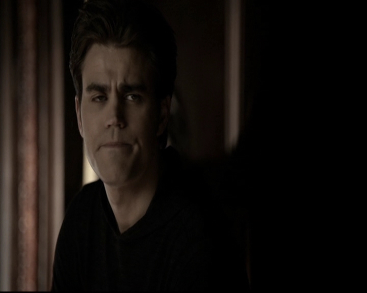 VampireDiariesWorld-dot-org_5x20WhatLiesBeneath0301.jpg