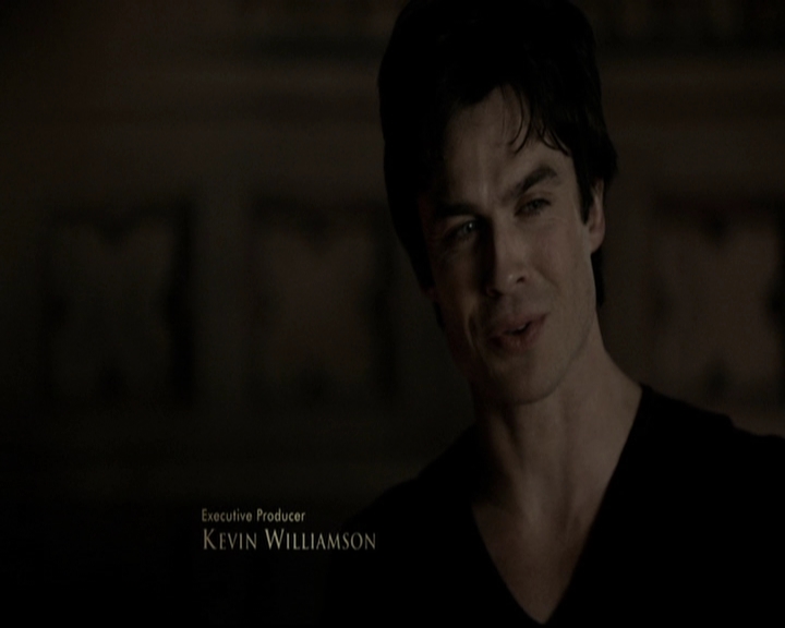 VampireDiariesWorld-dot-org_5x20WhatLiesBeneath0302.jpg