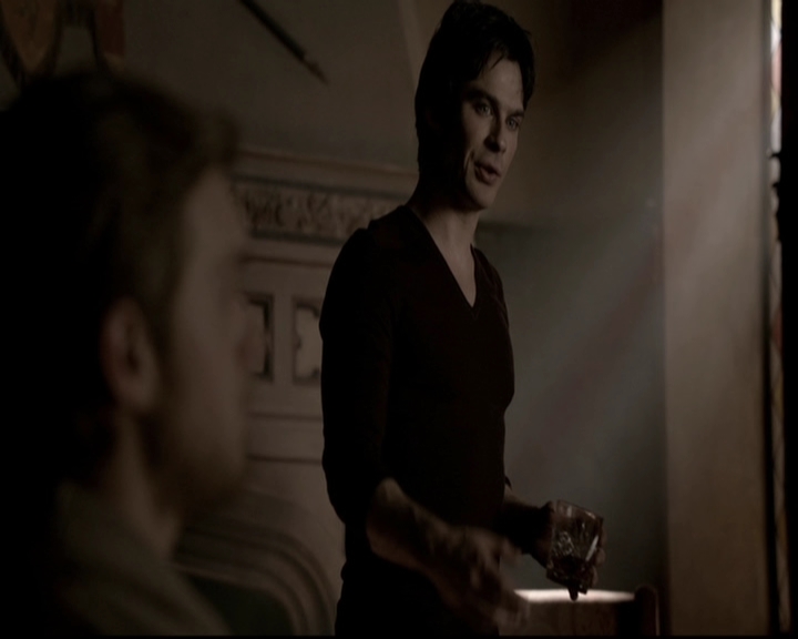 VampireDiariesWorld-dot-org_5x20WhatLiesBeneath0309.jpg