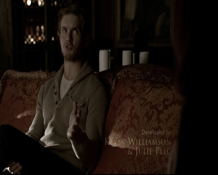 VampireDiariesWorld-dot-org_5x20WhatLiesBeneath0314.jpg