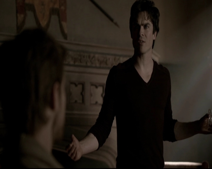 VampireDiariesWorld-dot-org_5x20WhatLiesBeneath0318.jpg