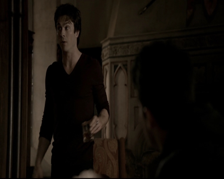 VampireDiariesWorld-dot-org_5x20WhatLiesBeneath0334.jpg