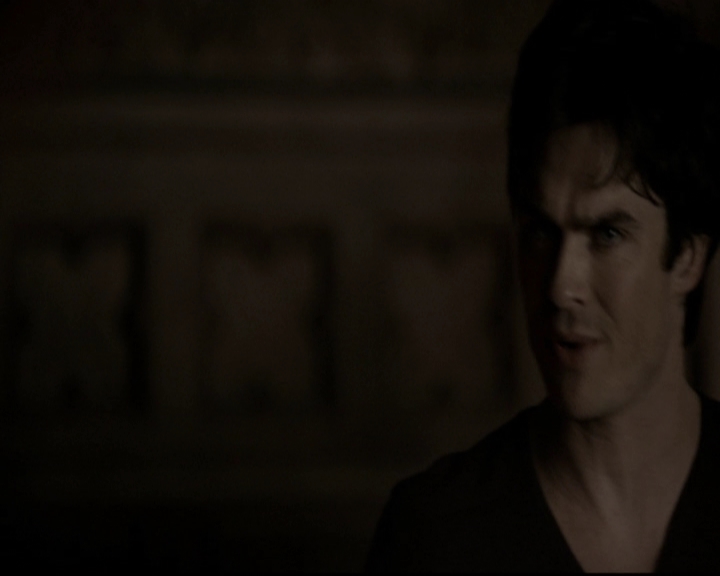 VampireDiariesWorld-dot-org_5x20WhatLiesBeneath0337.jpg