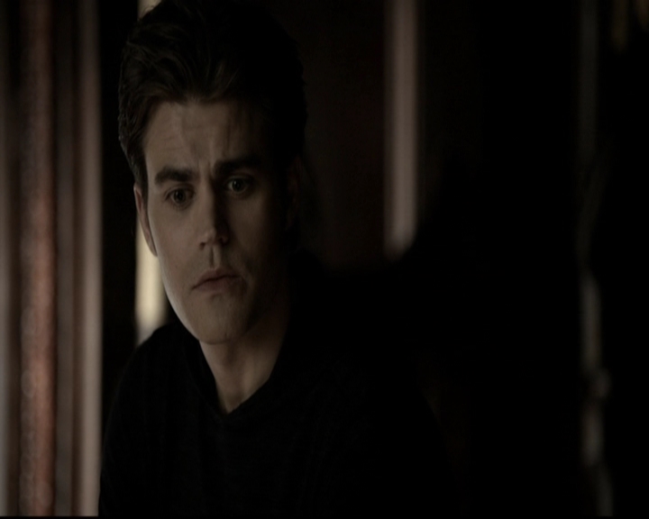 VampireDiariesWorld-dot-org_5x20WhatLiesBeneath0339.jpg