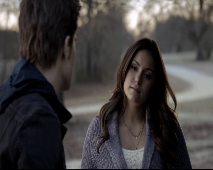 VampireDiariesWorld-dot-org_5x20WhatLiesBeneath0390.jpg