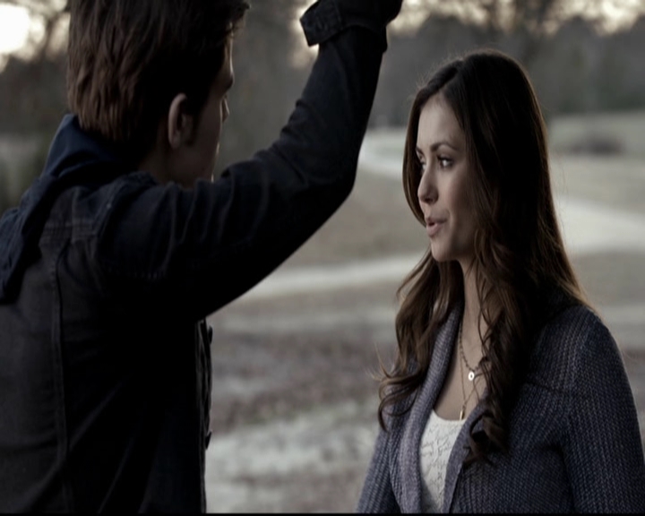 VampireDiariesWorld-dot-org_5x20WhatLiesBeneath0412.jpg