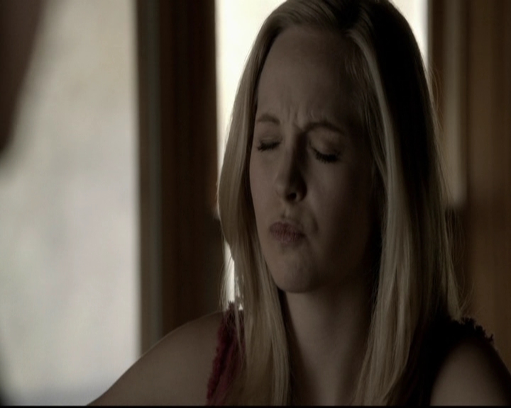 VampireDiariesWorld-dot-org_5x20WhatLiesBeneath0768.jpg