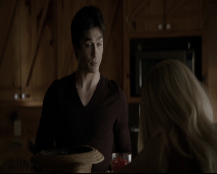 VampireDiariesWorld-dot-org_5x20WhatLiesBeneath0796.jpg