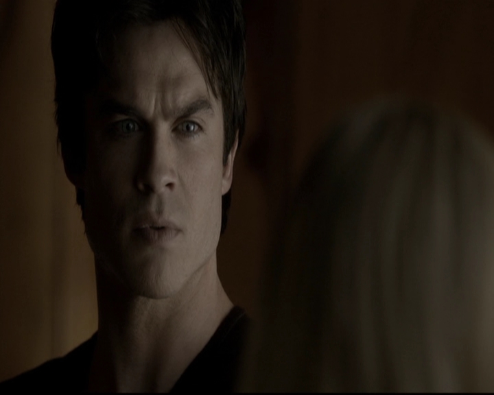 VampireDiariesWorld-dot-org_5x20WhatLiesBeneath0801.jpg